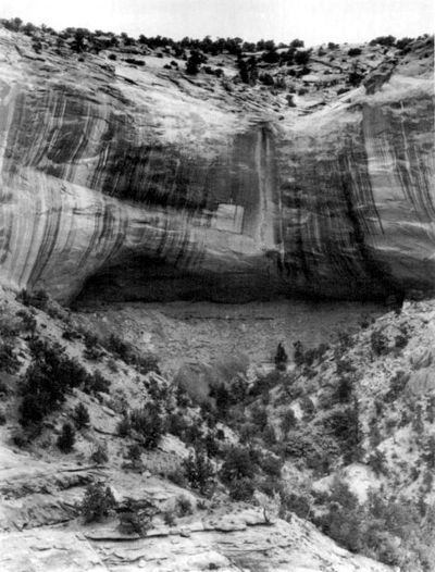 Broken Flute Cave. Earl H. Morris photo, Arizona State Museum Negative 6024